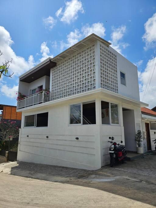 Maranatha Villa *